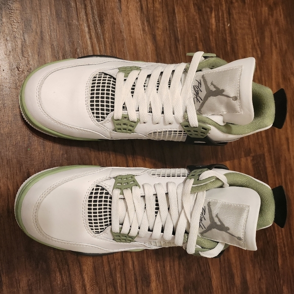 Air Jordan Seafoam Retro men\'s size 8.5